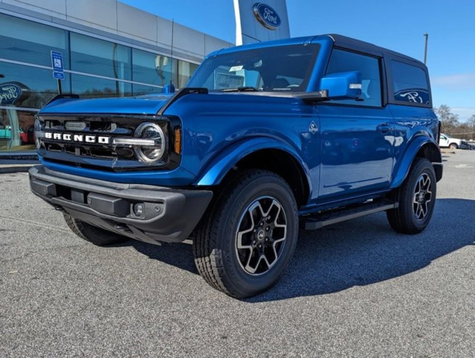 2023 Ford Bronco OUTER BANKS 2 DOOR ADVANC